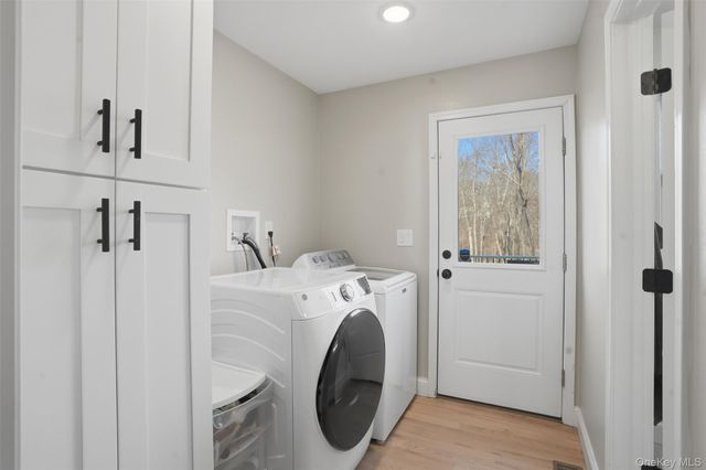 849 S Plank Road, Slate Hill, NY 10973