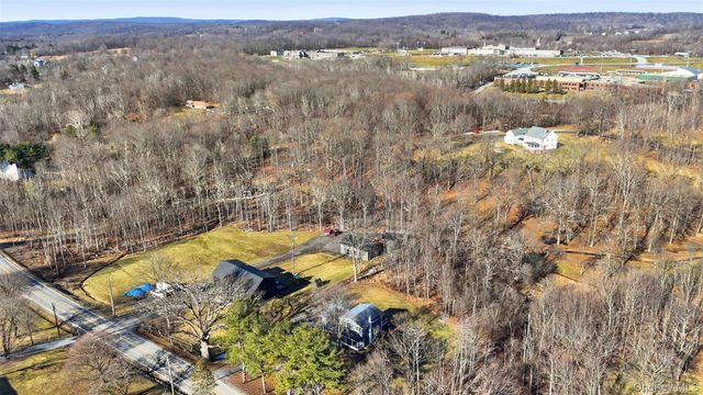 849 S Plank Road, Slate Hill, NY 10973