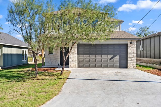 853 Cypress LN, Cottonwood Shores, TX 78657