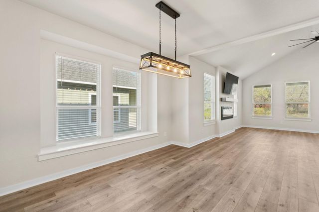 853 Cypress LN, Cottonwood Shores, TX 78657