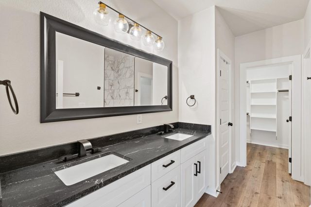 853 Cypress LN, Cottonwood Shores, TX 78657