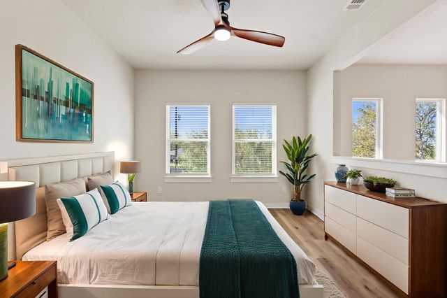 853 Cypress LN, Cottonwood Shores, TX 78657