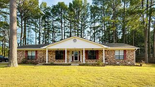 701 Sheffield Drive, Bryant, AR 72022