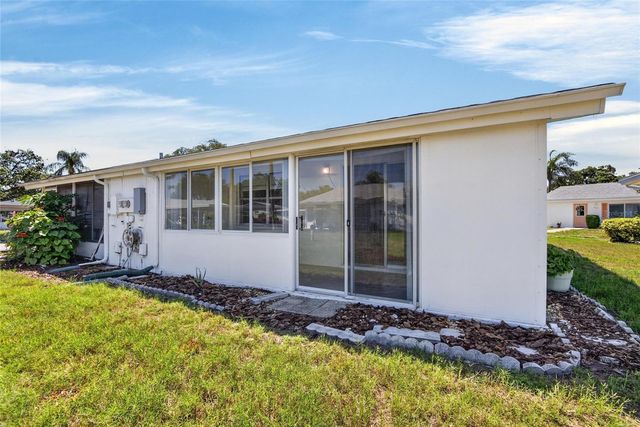 1902 ANDOVER STREET 201, Sun City Center, FL 33573
