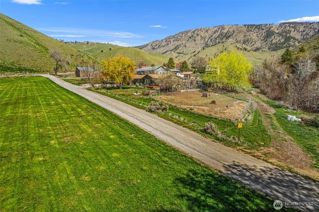 61 Twin Ponds Lane, Cashmere, WA 98815