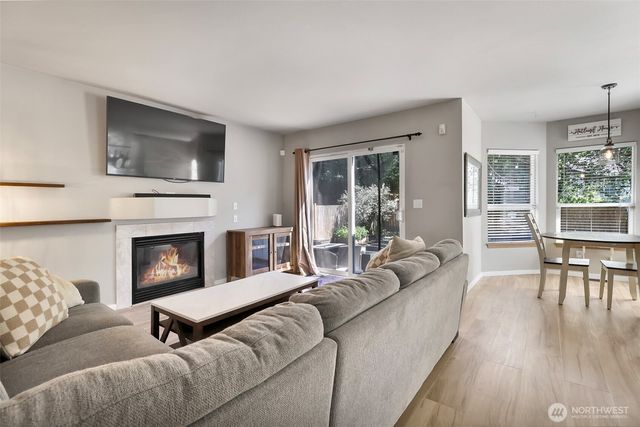 21516 102nd Street E, Bonney Lake, WA 98391
