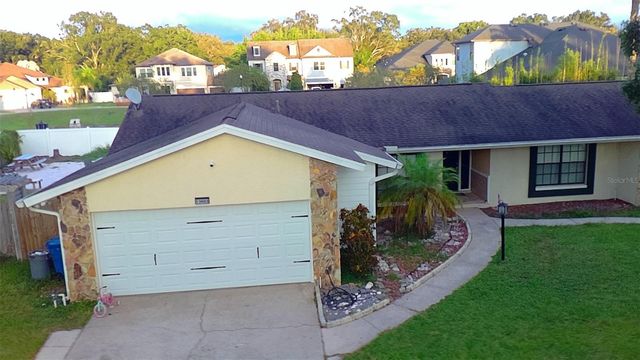 13603 WESTSHIRE DRIVE, Tampa, FL 33618