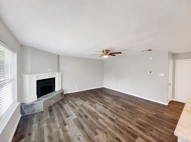 109 N Heights Drive, Crowley, TX 76036