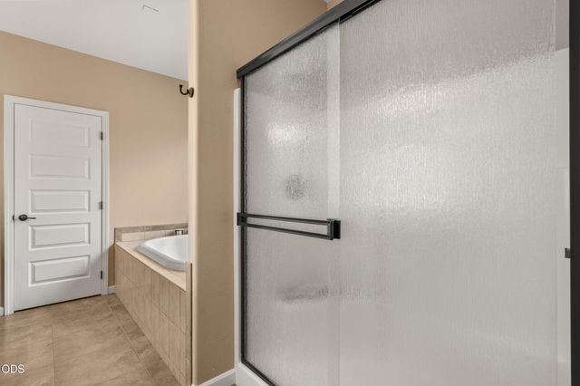 642 Sheffield Drive, Eagle Point, OR 97524