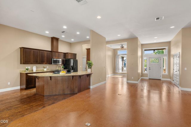 642 Sheffield Drive, Eagle Point, OR 97524