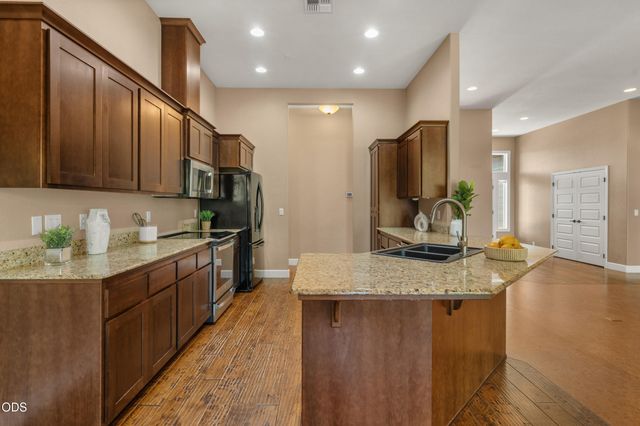 642 Sheffield Drive, Eagle Point, OR 97524