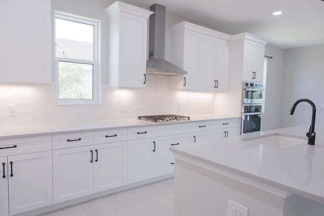 8100 SLIPWAY DRIVE, Sarasota, FL 34240