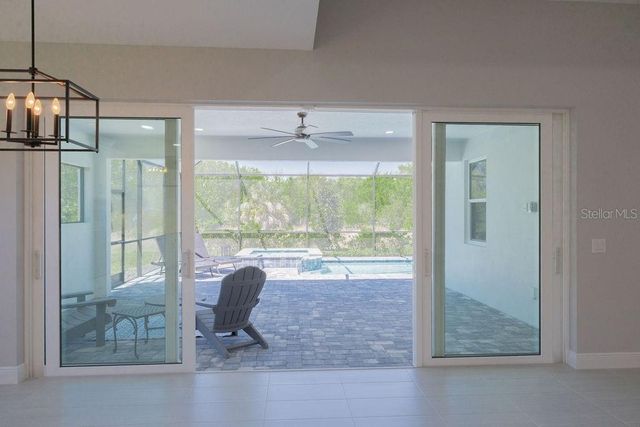 8100 SLIPWAY DRIVE, Sarasota, FL 34240