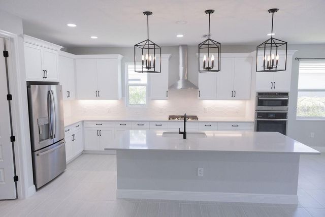 8100 SLIPWAY DRIVE, Sarasota, FL 34240