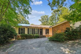 1196 Valley Drive NE, Conyers, GA 30012