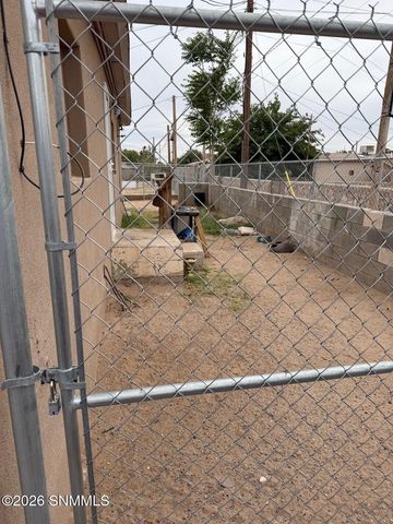 1130 Colorado Avenue, Las Cruces, NM 88001
