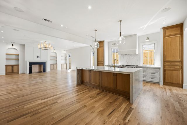 4021 Southwestern Boulevard, University Park, TX 75225