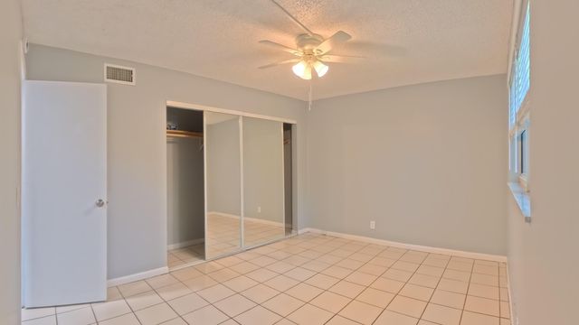 2301 SE 4th Street 3, Boynton Beach, FL 33435
