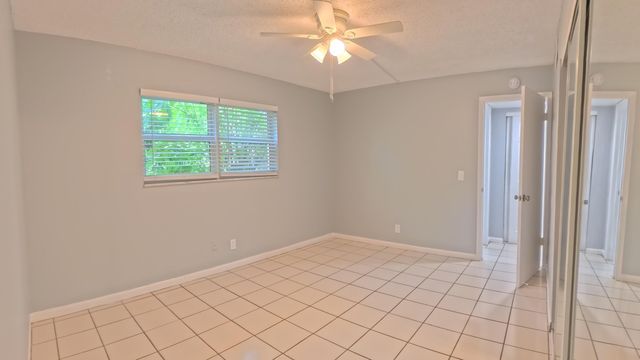 2301 SE 4th Street 3, Boynton Beach, FL 33435