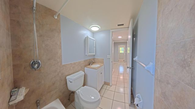 2301 SE 4th Street 3, Boynton Beach, FL 33435