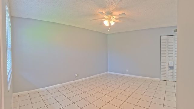 2301 SE 4th Street 3, Boynton Beach, FL 33435