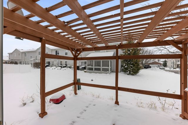 21519 Cormorant Street, Crest Hill, IL 60435