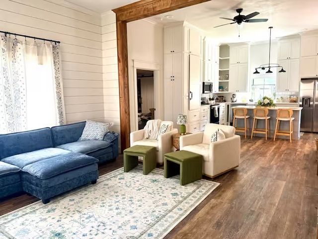 608 N Belknap Avenue, Stephenville, TX 76401