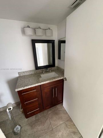 3300 NE 191st St 801, Aventura, FL 33180