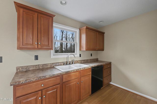 399 Hillcrest Drive, Greeneville, TN 37745