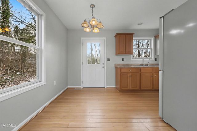 399 Hillcrest Drive, Greeneville, TN 37745