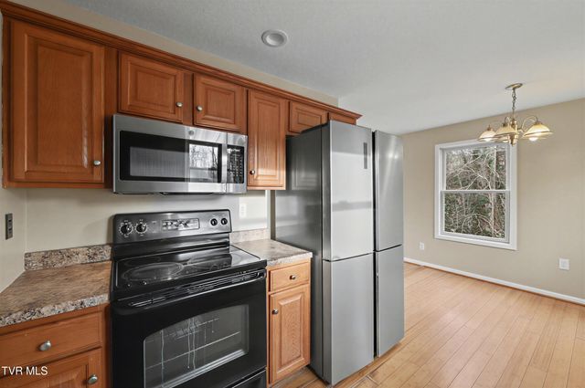 399 Hillcrest Drive, Greeneville, TN 37745