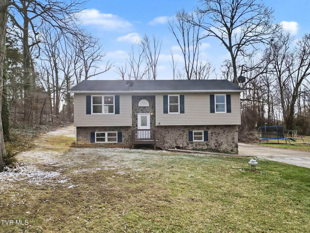 399 Hillcrest Drive, Greeneville, TN 37745