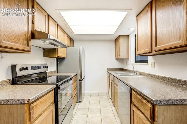 2374 Stepping Stones Way, Colorado Springs, CO 80904