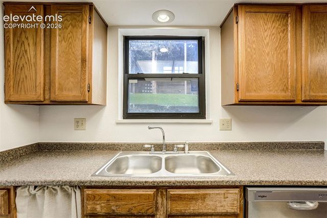 2374 Stepping Stones Way, Colorado Springs, CO 80904