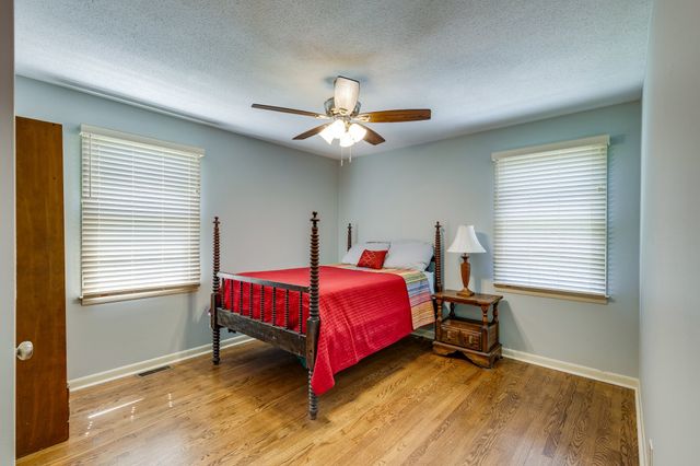 2023 Denise Dr, Columbia, TN 38401