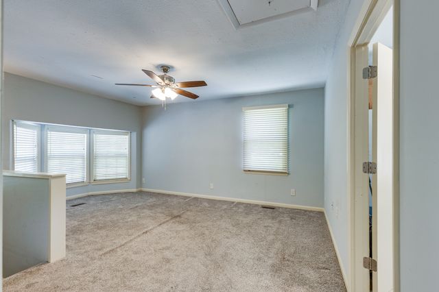 2023 Denise Dr, Columbia, TN 38401