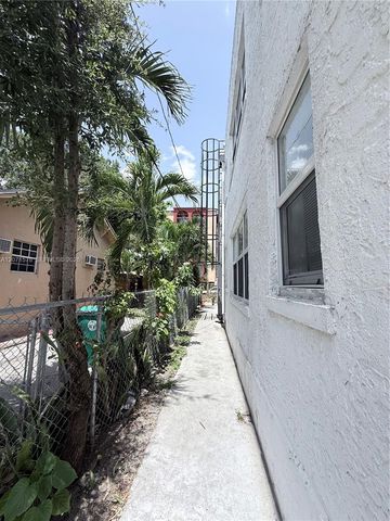 402 NW 12th Avenue 213, Miami, FL 33128