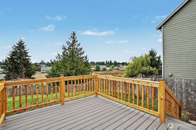 2213 189th Street E, Tacoma, WA 98445