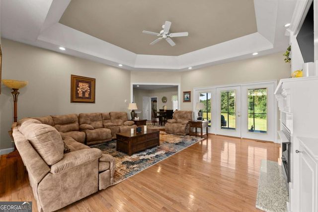 1121 Beacon Light Road, Hartwell, GA 30643