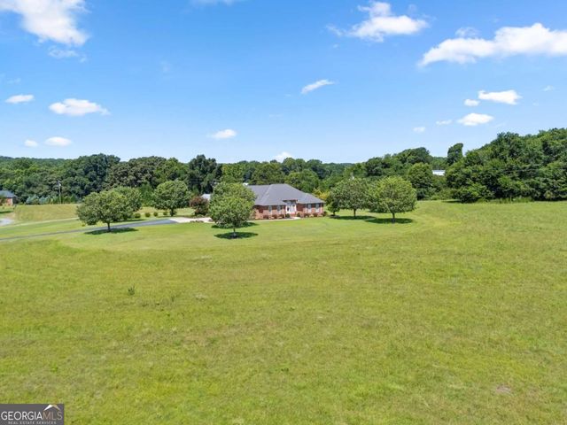 1121 Beacon Light Road, Hartwell, GA 30643