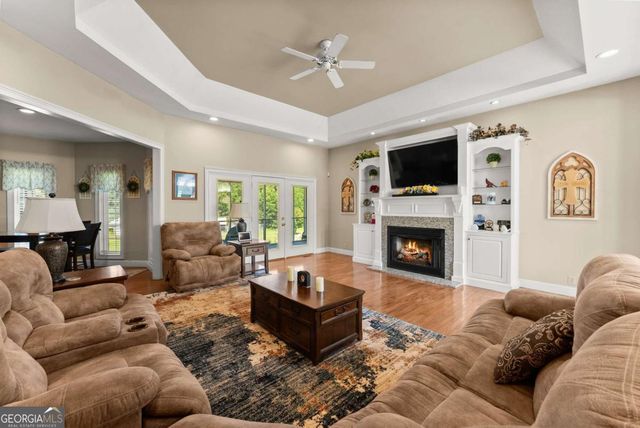 1121 Beacon Light Road, Hartwell, GA 30643