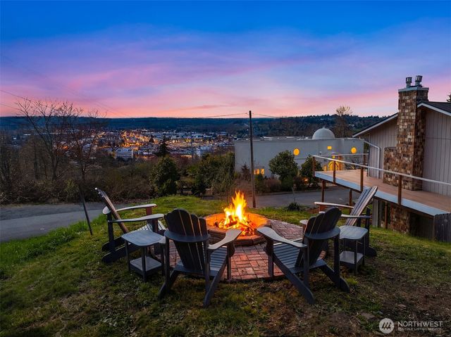 1006 Grant Avenue S, Renton, WA 98057