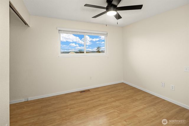 1006 Grant Avenue S, Renton, WA 98057