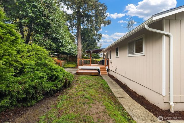1006 Grant Avenue S, Renton, WA 98057