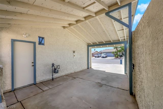 5420 La Palomas Court, Las Vegas, NV 89120