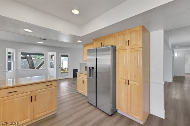 5420 La Palomas Court, Las Vegas, NV 89120