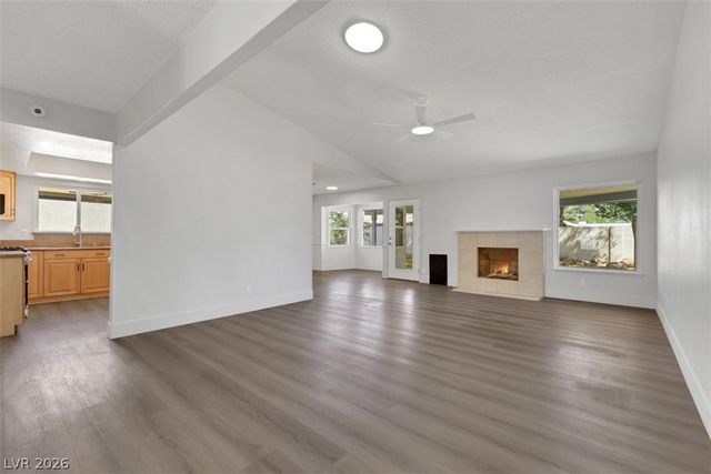 5420 La Palomas Court, Las Vegas, NV 89120