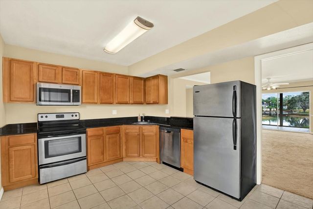 10330 CARROLLWOOD LANE 95, Tampa, FL 33618