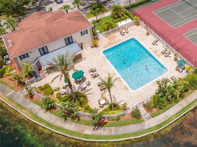 10330 CARROLLWOOD LANE 95, Tampa, FL 33618