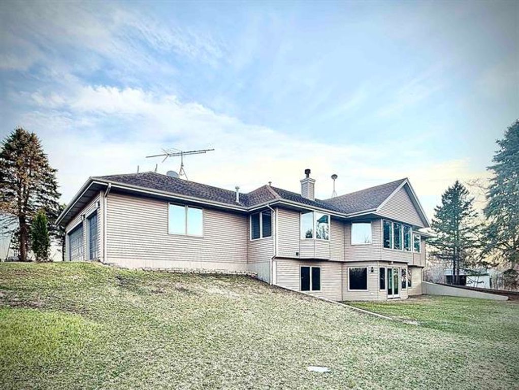 3640 Moffett Road, Rockton, IL 61072